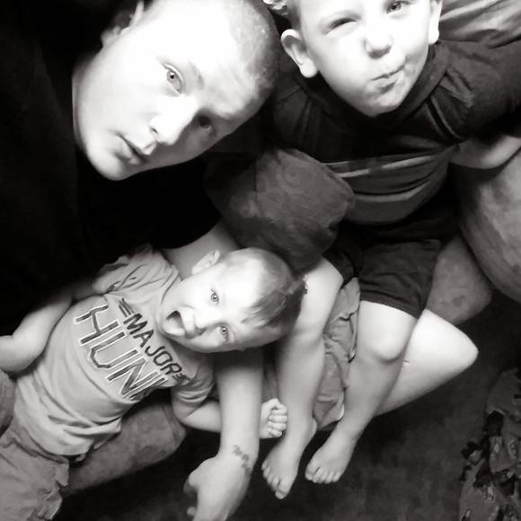 Meet your Posher, Alex - Picture 1 of 1